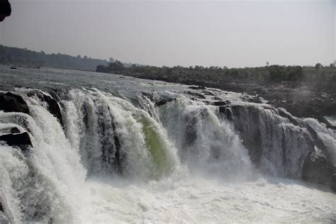 Dhuandhar falls, Bhedaghat - on the way back from Kanha safari