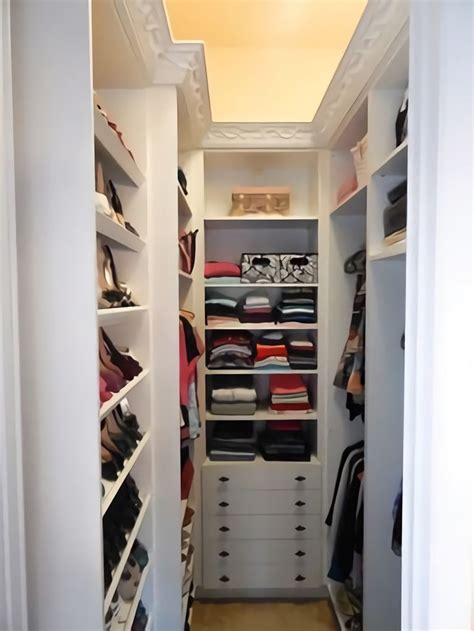 10 closet ideales para que tu dormitorio luzca despejado - Hobby