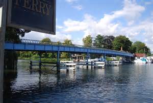 Cookham Bridge © N Chadwick :: Geograph Britain and Ireland