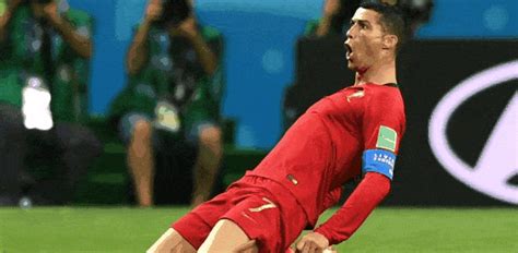 Ronaldo Gif - GIFcen