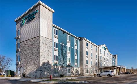 Extended Stay Hotels in Gurnee, IL with Kitchens & Weekly Rates