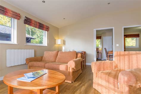 Spacious Carnforth Suites | Pine Lake Resort Rooms