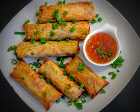 Veg Spring Rolls Recipe | Vegetable Spring Rolls | VegeCravings