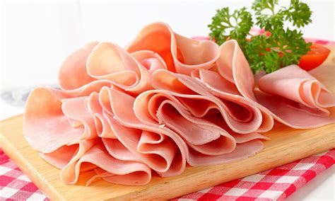 Il prosciutto cotto è un alimento salutare? - EvolutaMente.it