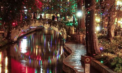 San Antonio Christmas Riverwalk Events 2021