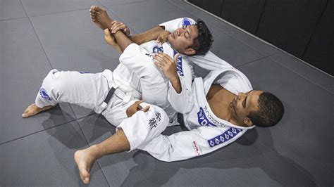 The First 10 Submissions You Should Learn in Brazilian Jiu-Jitsu