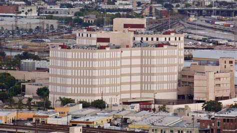 Chaplain Sam Pillsbury fosters community, restoration at Twin Towers ...