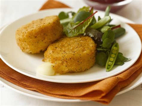 Fried Breaded Camembert recipe | Eat Smarter USA