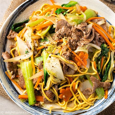 Beef Noodle Stir-fry (Mì Xào Bò) - Delightful Plate