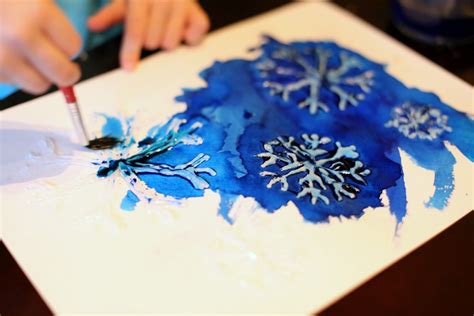 Winter Watercolor Resist Art with Free Printable Snowflake Template ...