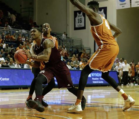 Texas A&M basketball team has look of a winner, and school needs it