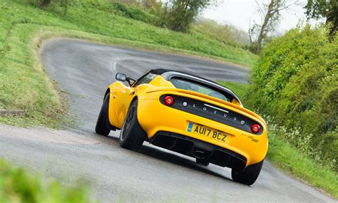 Lotus Elise review – is the featherweight sports car as good as ever? | evo