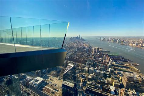 Your guide to experiencing the Edge observation deck in New York City ...