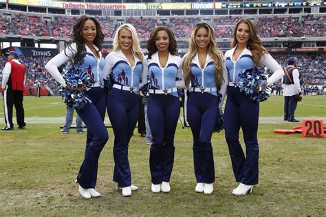 Tennessee Titans Cheerleaders Tennessee Titans Cheerleader Titans ...