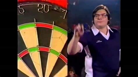 Dave Whitcombe 180 With Insanely Huge Darts - YouTube