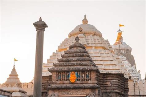 Shree Jagannath Temple, Puri - Timing, History & Photos