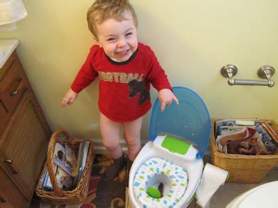 The Young Family: Potty training - a poo!