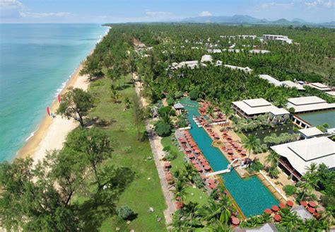 10 family resorts in Phuket that are actually waterpark adventures for ...