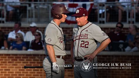 Texas A&M drops series in Fayetteville with 10-4 loss to No. 7 Arkansas ...