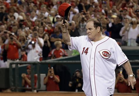 Pete Rose inducted into Cincinnati Reds Hall of Fame; 'Now our HOF is ...