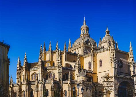 Segovia Cathedral - The Complete Guide [+best viewpoints]