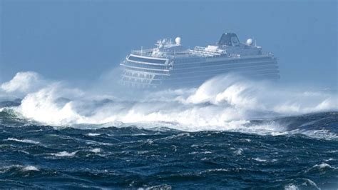 Viking Cruises engine failure off Norway coast prompts rescue operation ...