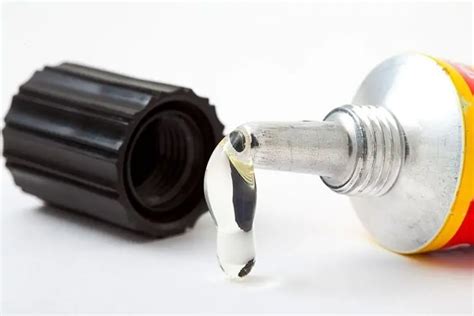 Best Glue for Metal to Plastic - How to Glue Plastic to Metal