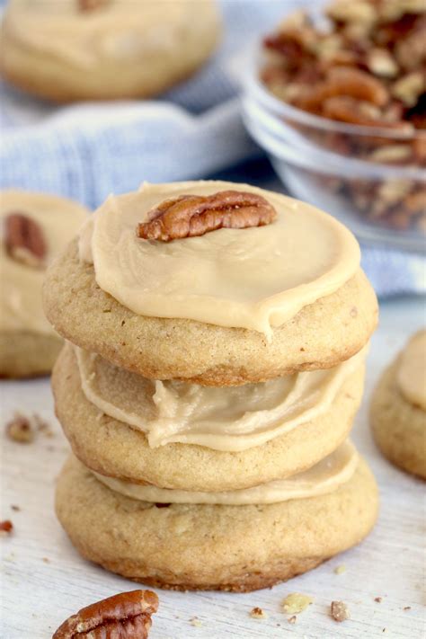 Brown Sugar Pecan Cookies with Brown Sugar Frosting - My Incredible Recipes