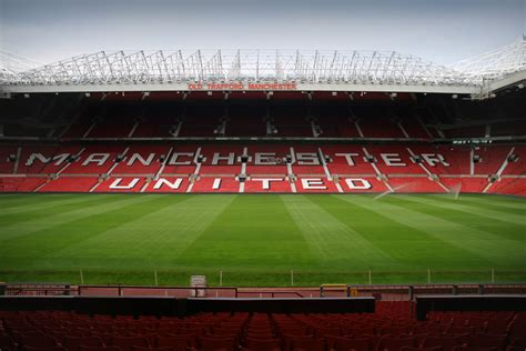 Old Trafford Stadium : Manchester United - Soccer Series Wallpapers