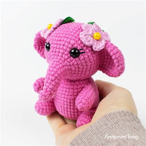 Pink crochet elephant pattern - Amigurumi Today