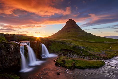 Iceland : The Land of the Midnight Sun, Mountains & Waterfalls | Paul ...