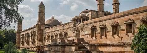 Champaner & Pavagadh Archaeological Park