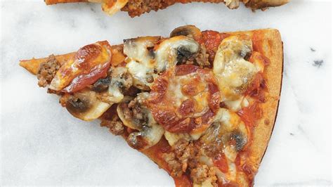 Beef and Pepperoni Pizza Recipe - BettyCrocker.com