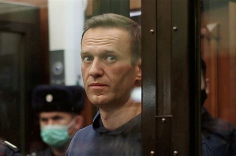 Russian doctor who first treated Navalny dies 'suddenly' | Daily Sabah