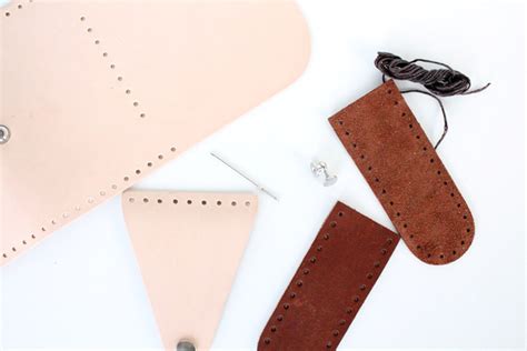 Best of DIYs | Leather Pouch | Poppytalk