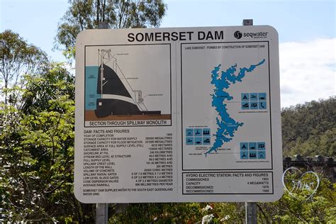 thoughts & happenings: Somerset Dam, Queensland.