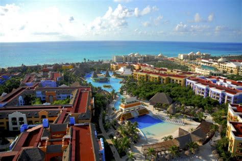 Iberostar Paraiso Lindo Cheap Vacations Packages | Red Tag Vacations