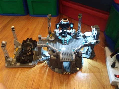 Lego Batman Batcave Moc (top view) : batman