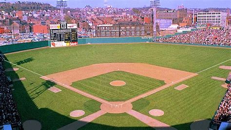 Crosley Field, Cincinnati | Vintage Ballparks | Pinterest | Cincinnati ...