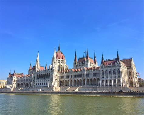 parliament-building-budapest | Eef Explores