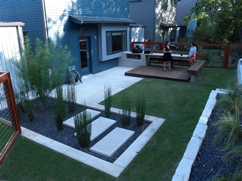 10 Unique Landscaping Ideas For Small Backyards 2024