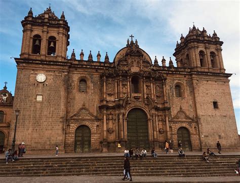 CATHEDRAL OF CUSCO, Entrances and Photo Gallery