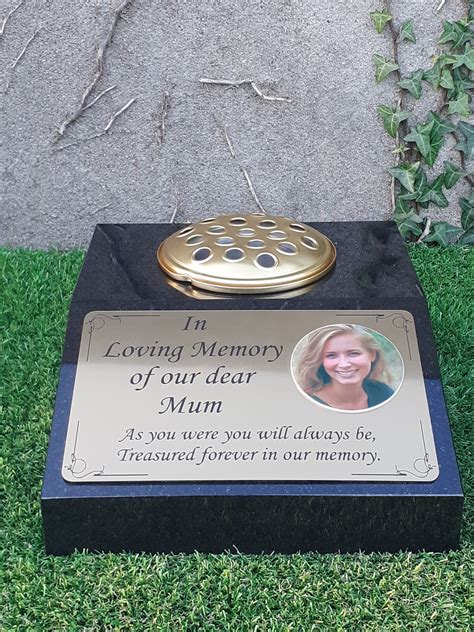 Custom Engraved Granite Memorial Headstone Marker Cemetery Flat Grave ...