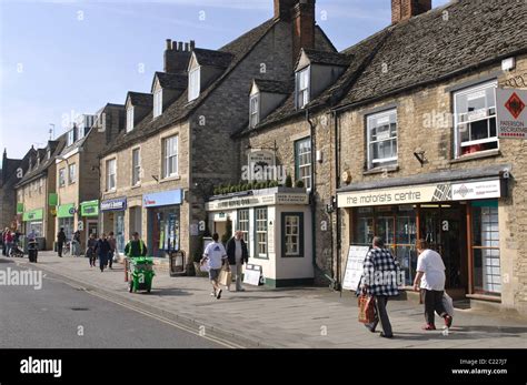 Witney oxfordshire oxon uk hi-res stock photography and images - Alamy