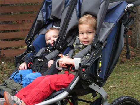 2013 The Double Stroller Project: Bob Revolution SE Duallie | Snuggle ...