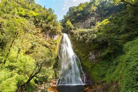 5 Stunning Waterfalls in Sapa - A Complete Guide 2024 | Local Vietnam