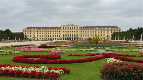 Schonbrunn Palace- Vienna, Austria – MDT Travels