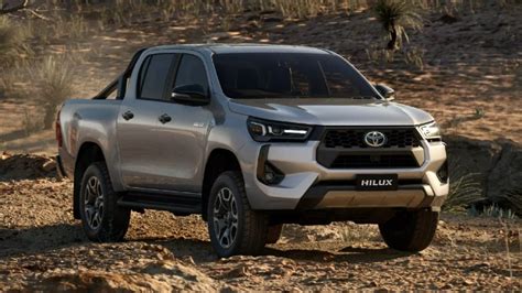 Toyota Hilux ปี 2025 ปรับโฉมใหม่อีกครั้ง พร้อมขุมพลังดีเซล Mild-Hybrid ...