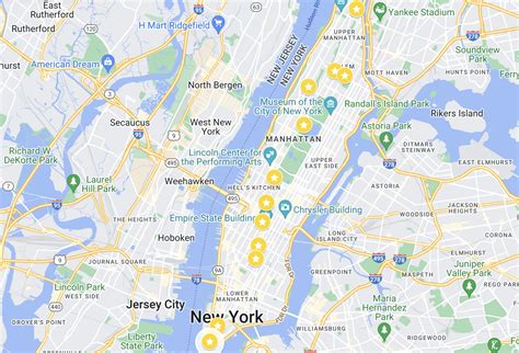 Here’s how to do a DIY walking tour of Manhattan, from top to bottom