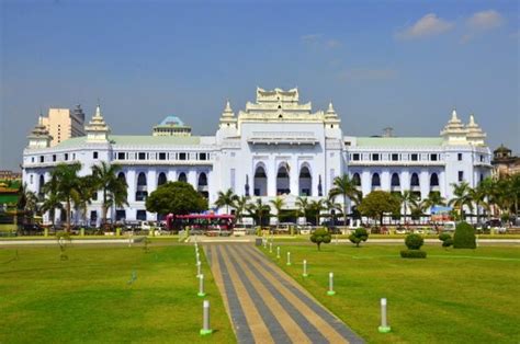 Yangon Architecture Photos - The Mad Traveler